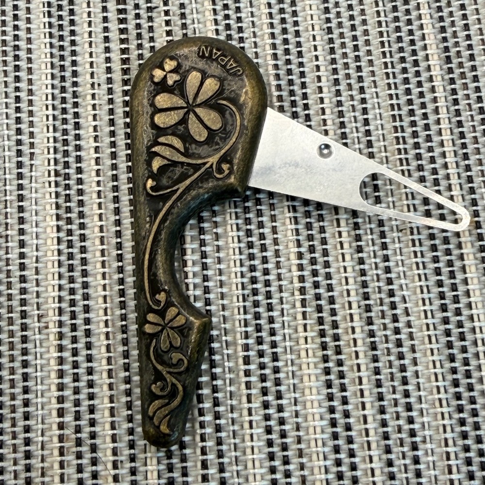 Clover Japan Vintage Needle Threader Antique Brass Floral Embossed Sewing Tool